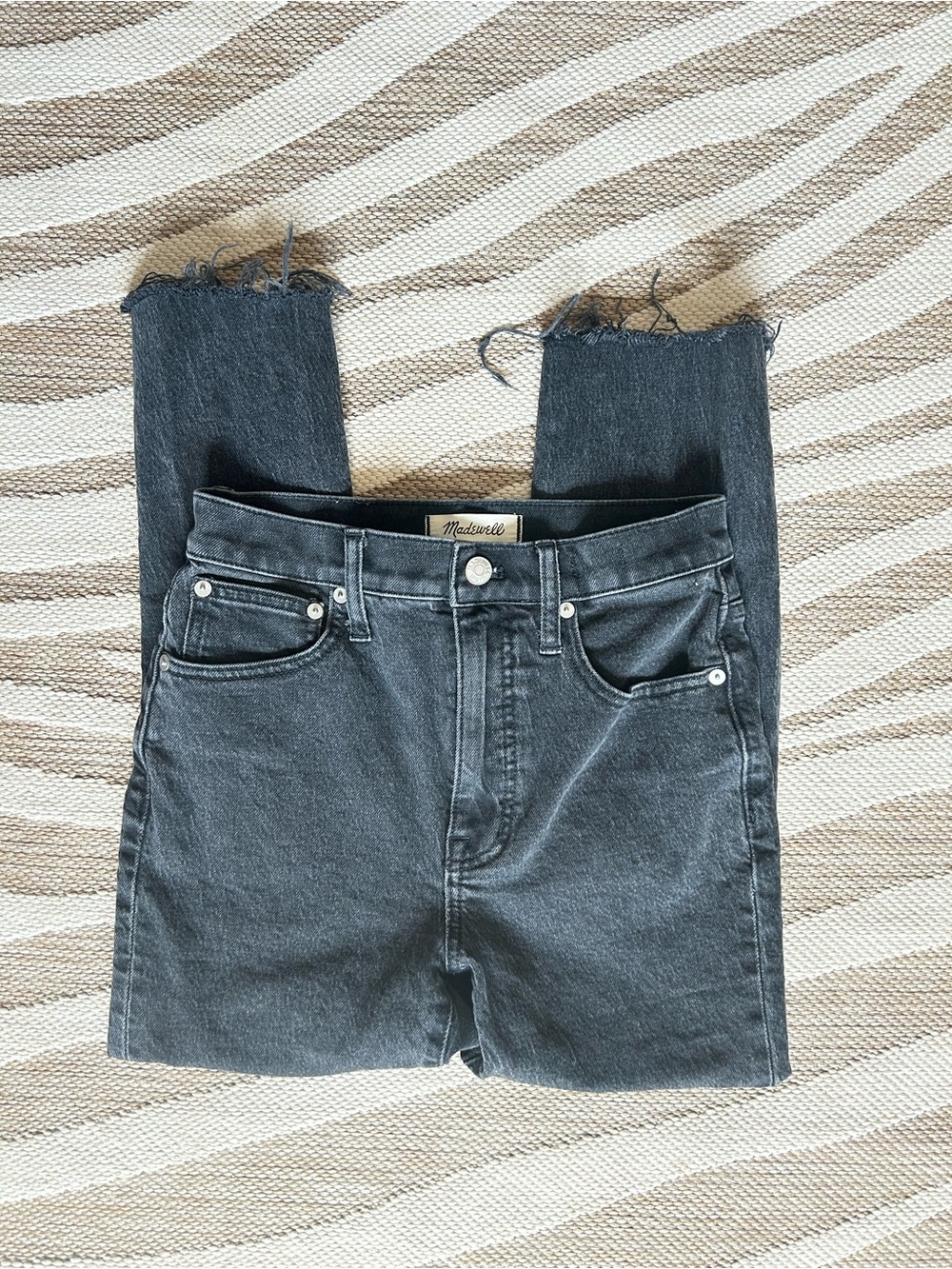 Madewell Slim Demi Boot  High-Rise Black Crop Straight Jeans Size 23
